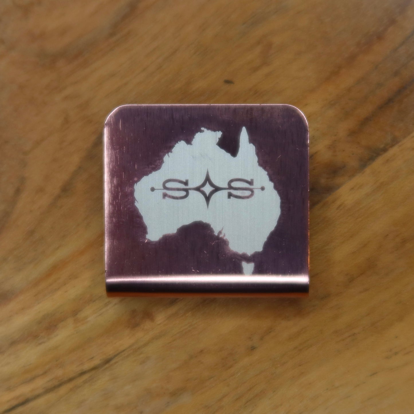 Straya Hat Clip