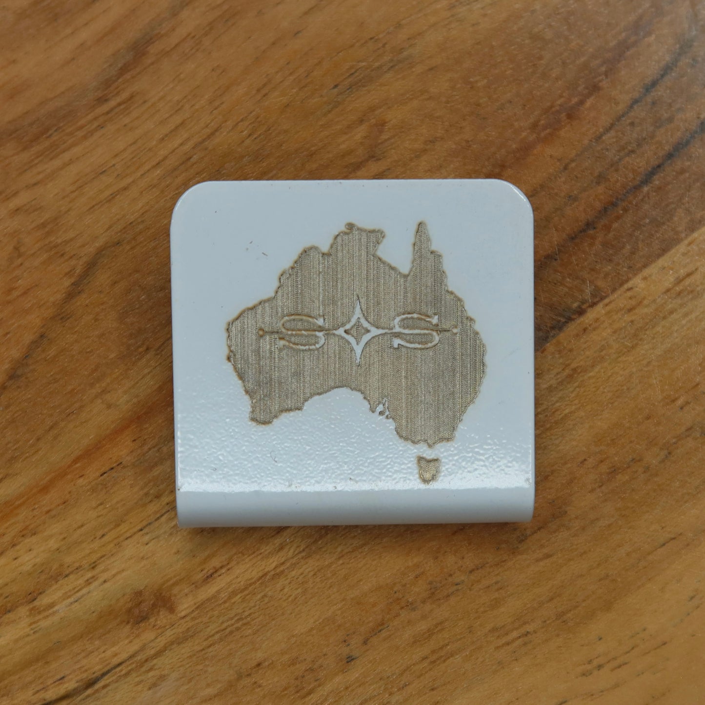 Straya Hat Clip