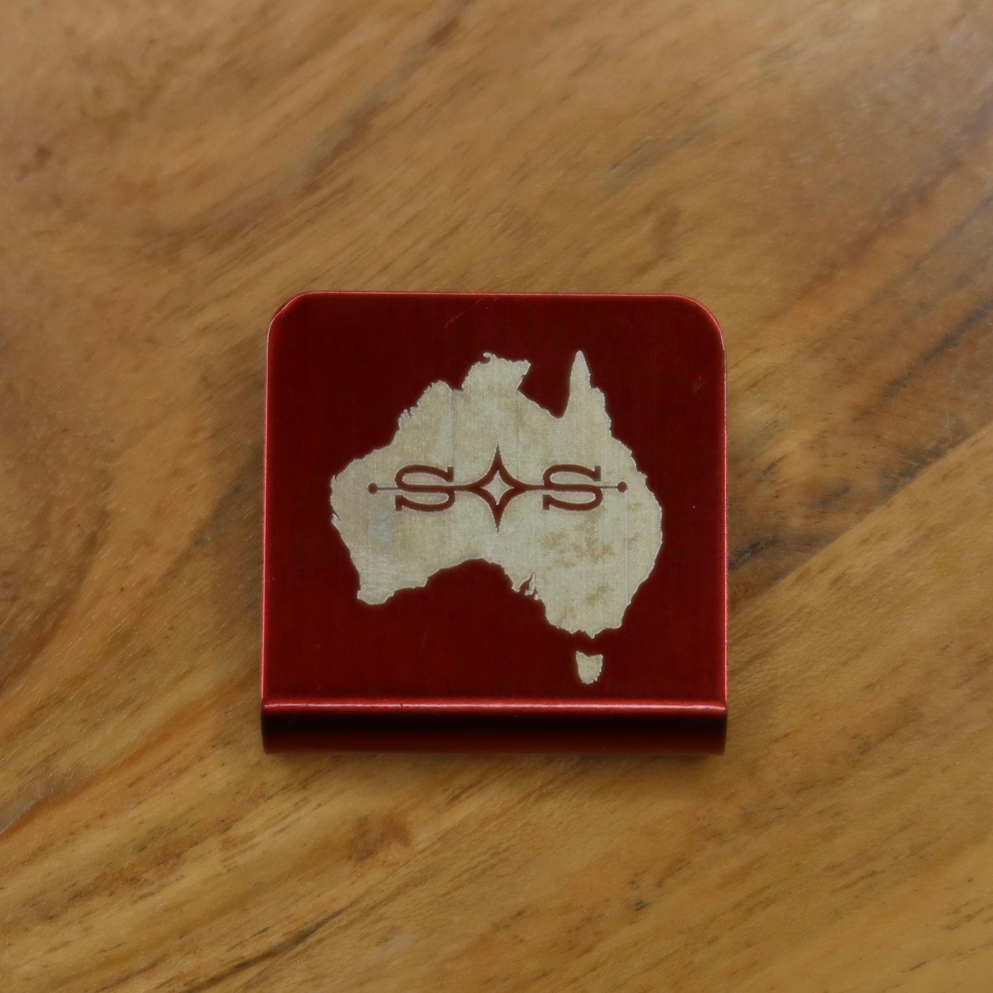 Straya Hat Clip