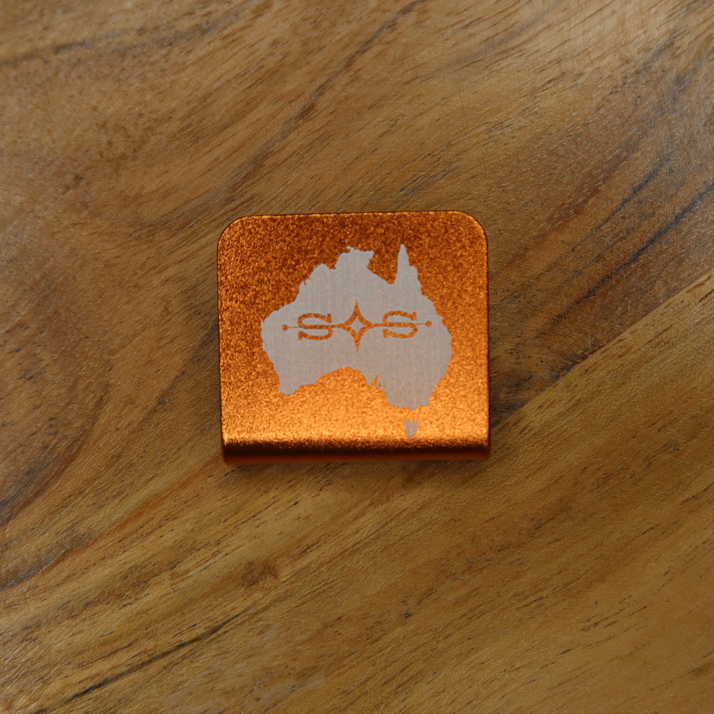 Straya Hat Clip