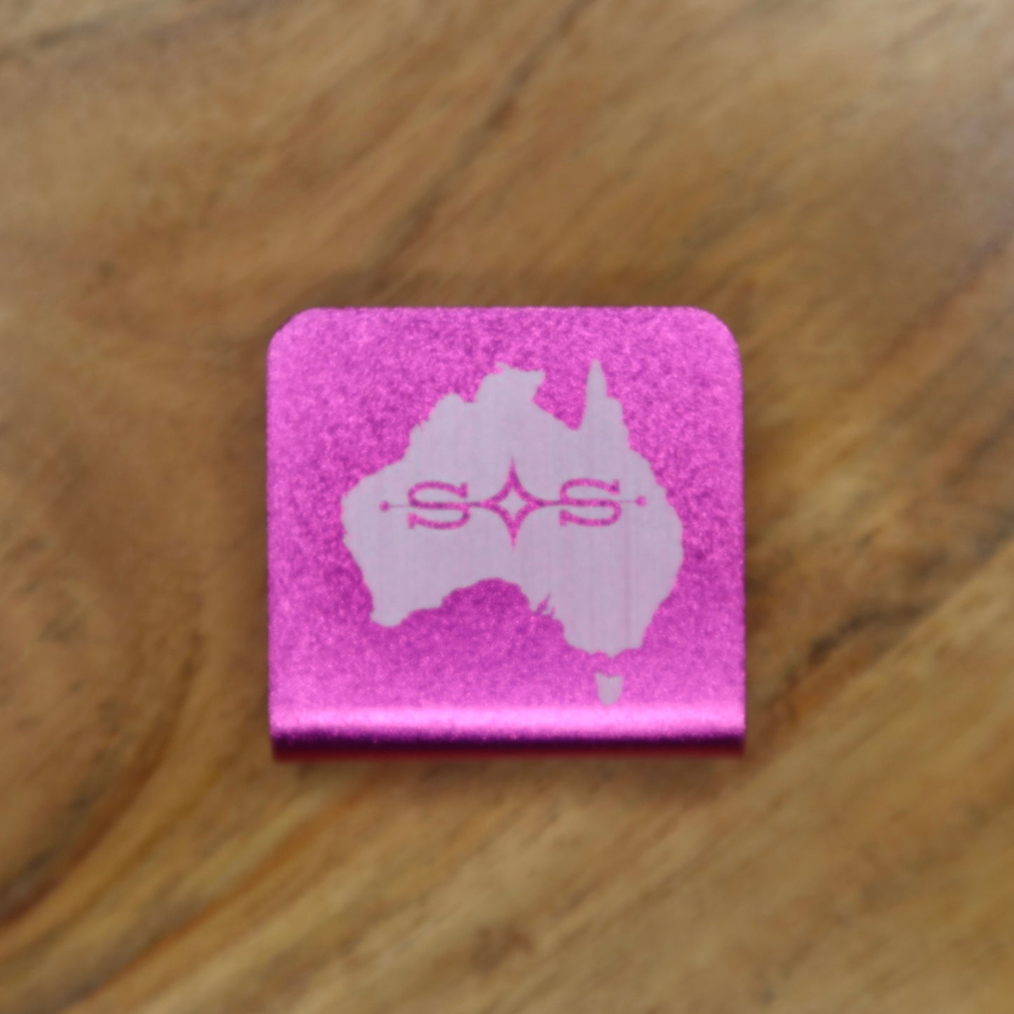 Straya Hat Clip